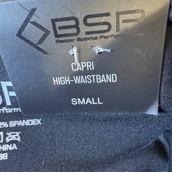 BSP High-Waist Capri Leggings W/Media Pocket Black Small Polyester/Spandex New - Picture 3 of 12